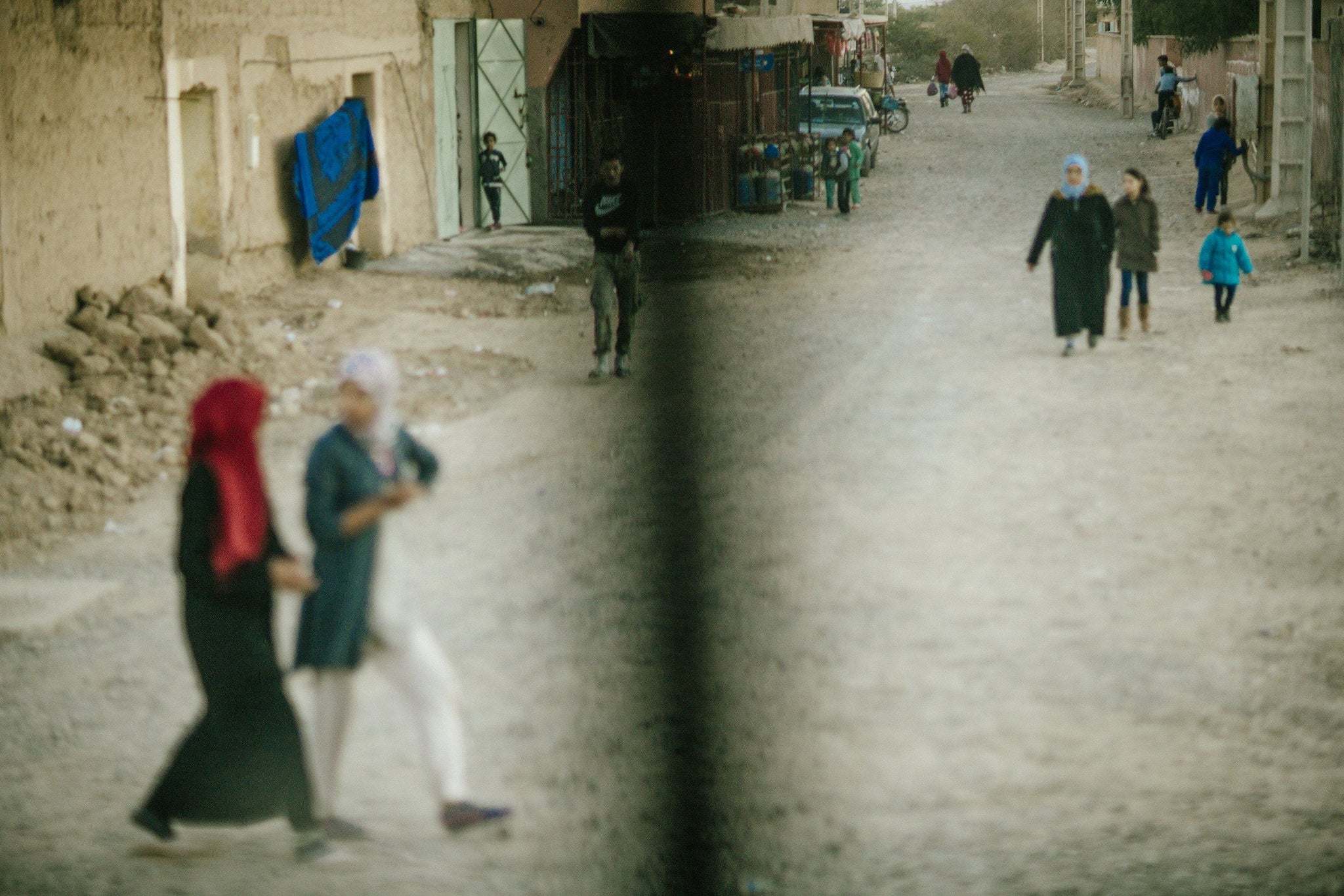 MEANDERING AROUND MORROCCO