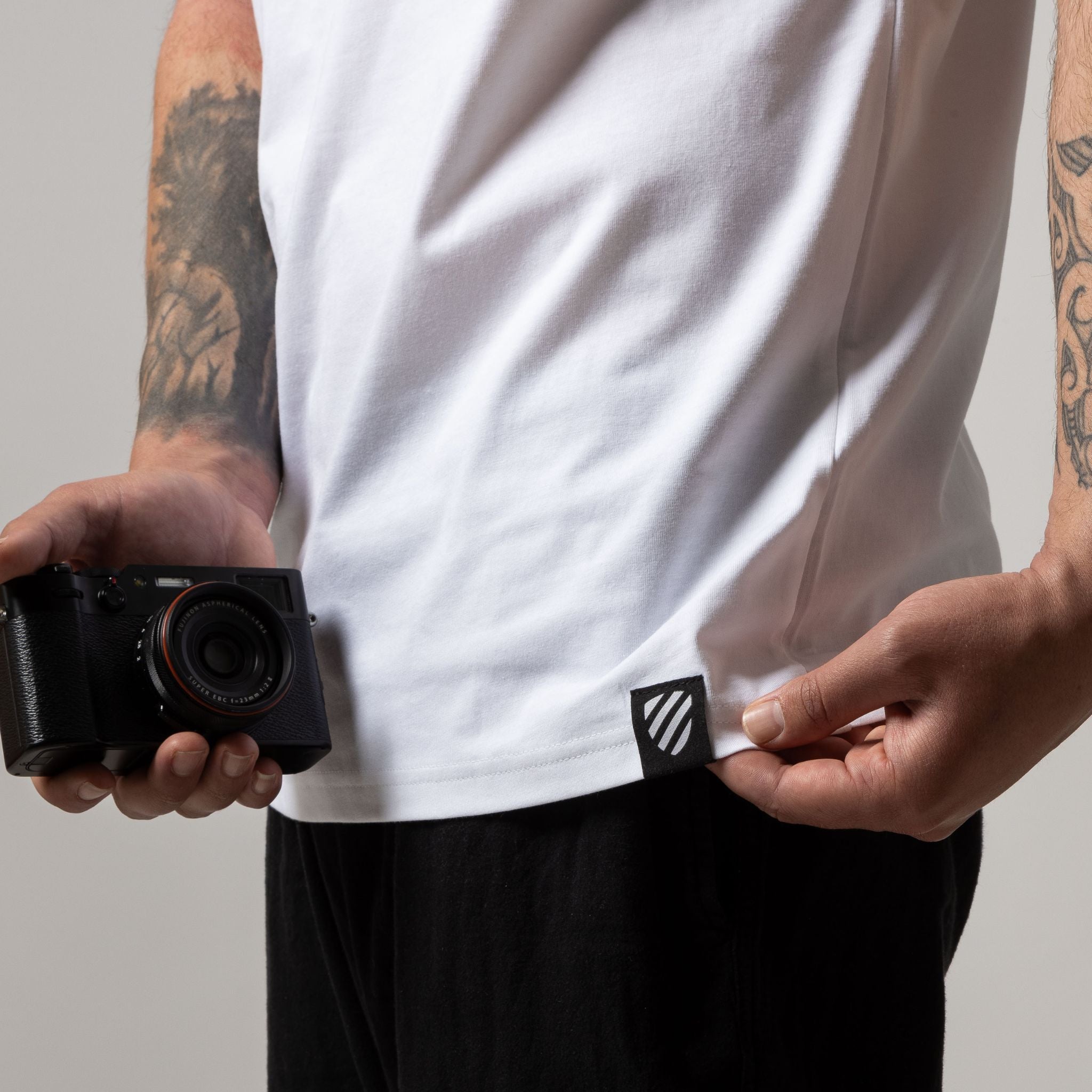 Crafted Essentials T-Shirt White – Langly Co