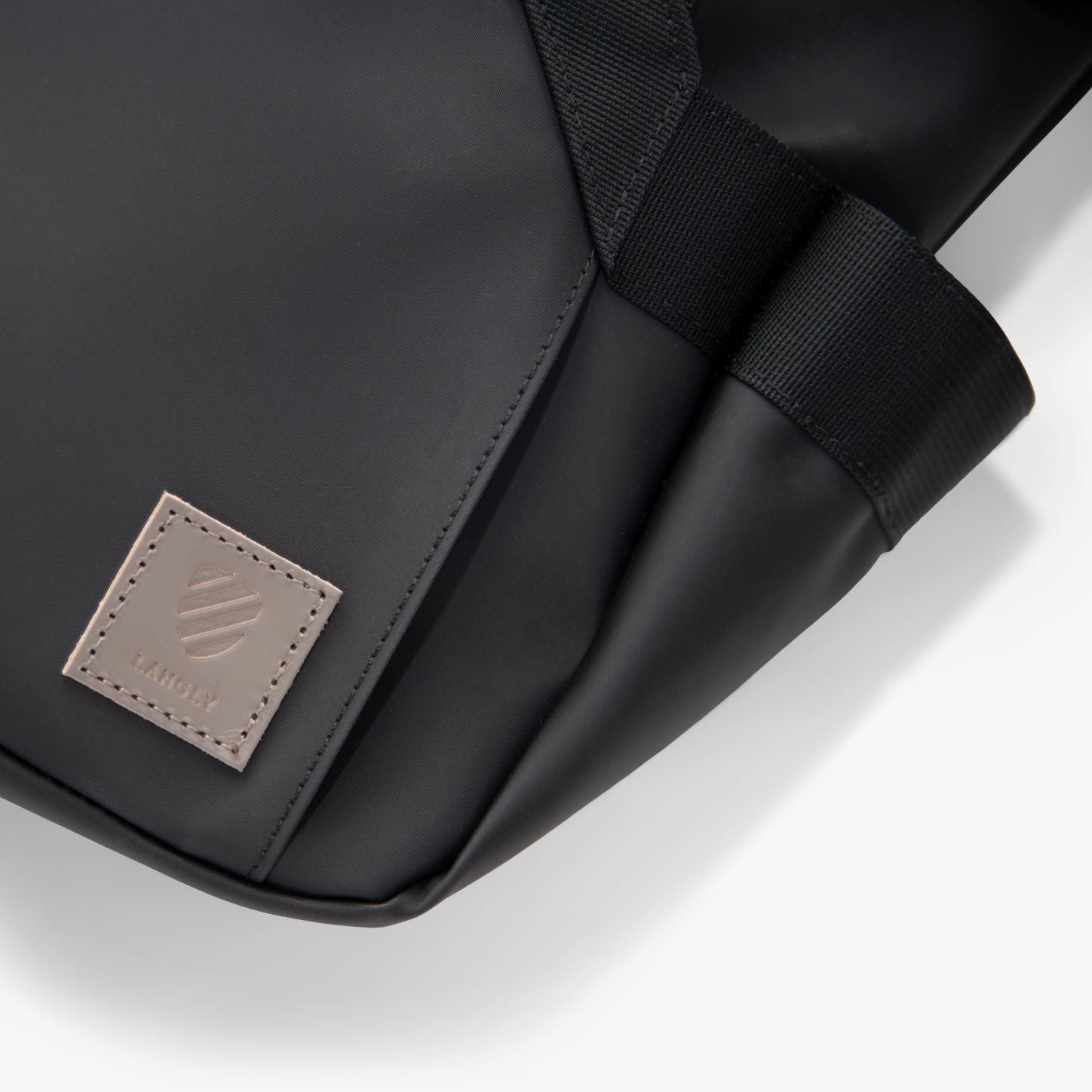 Langly Bravo Camera Shoulder Bag | Crossbody Bag | Messenger Bag